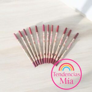 Delineador labial Miss Demi